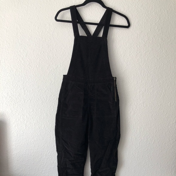 Madewell Pants - Black Velvet Skinny Overalls